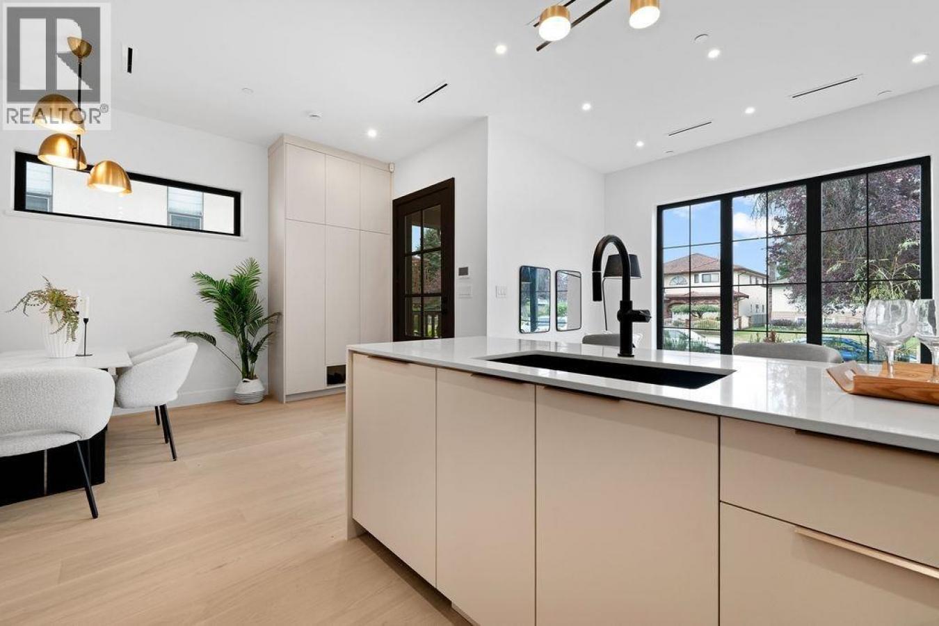Vancouver, BC, V5S3J7, Canada, 5 Bedrooms Bedrooms, ,4 BathroomsBathrooms,Residential,For Sale,1964644 Vancouver, BC, V5S3J7, Canada, 5 Bedrooms Bedrooms, ,4 BathroomsBathrooms,Residential,For Sale,1964644