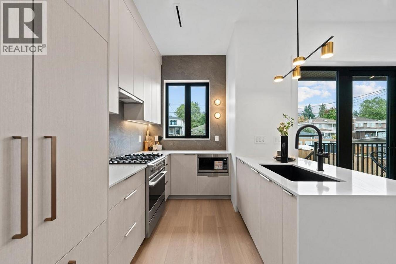 Vancouver, BC, V5S3J7, Canada, 4 Bedrooms Bedrooms, ,4 BathroomsBathrooms,Residential,For Sale,1964643 Vancouver, BC, V5S3J7, Canada, 4 Bedrooms Bedrooms, ,4 BathroomsBathrooms,Residential,For Sale,1964643
