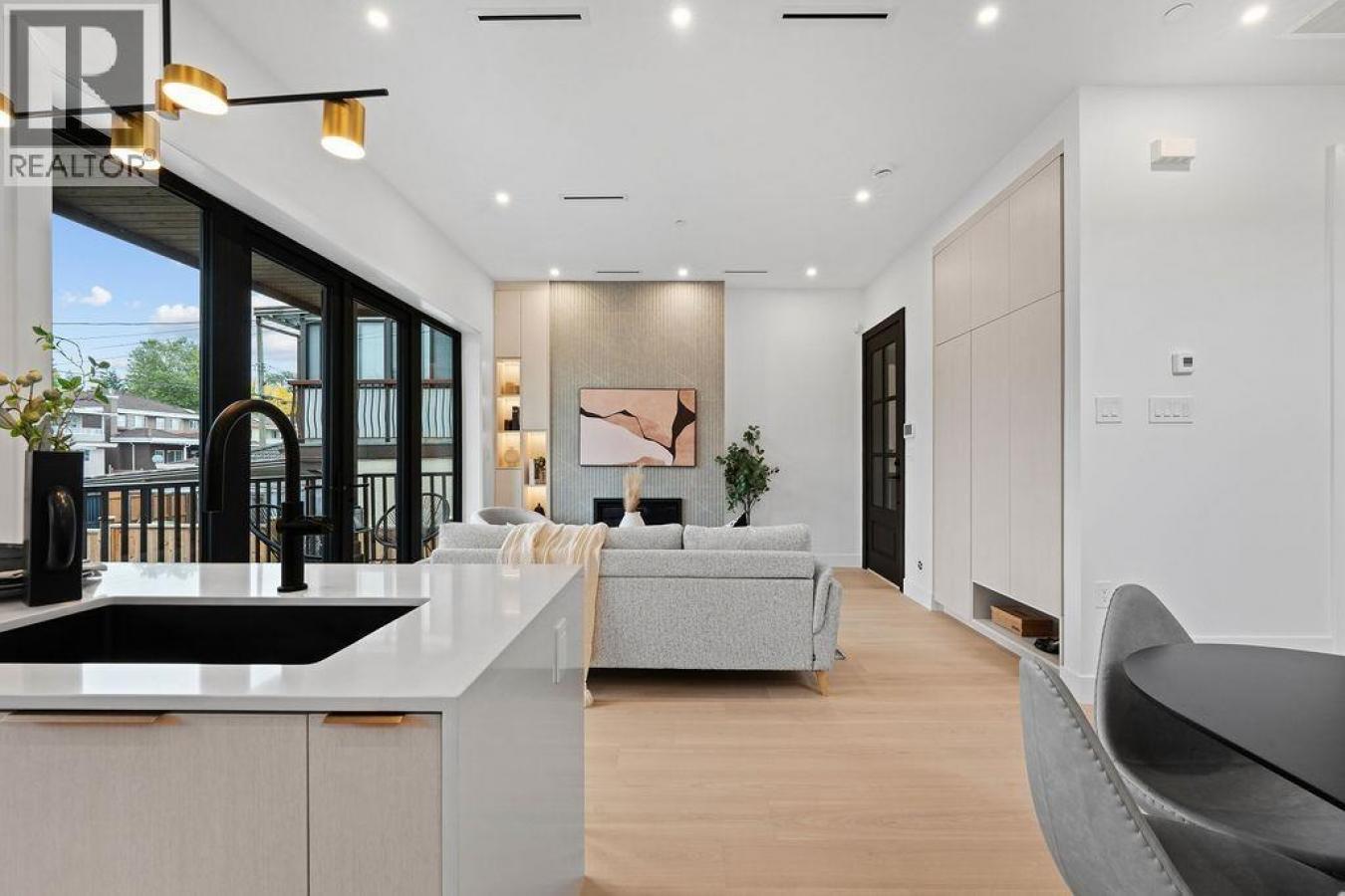 Vancouver, BC, V5S3J7, Canada, 4 Bedrooms Bedrooms, ,4 BathroomsBathrooms,Residential,For Sale,1964643 Vancouver, BC, V5S3J7, Canada, 4 Bedrooms Bedrooms, ,4 BathroomsBathrooms,Residential,For Sale,1964643