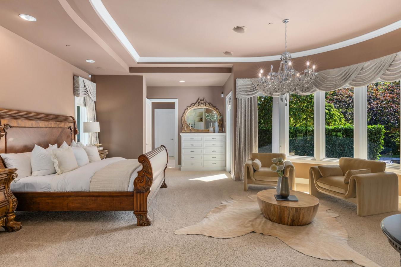 Redmond, King, 98052, United States, 5 Bedrooms Bedrooms, ,6 BathroomsBathrooms,Residential,For Sale,1964640