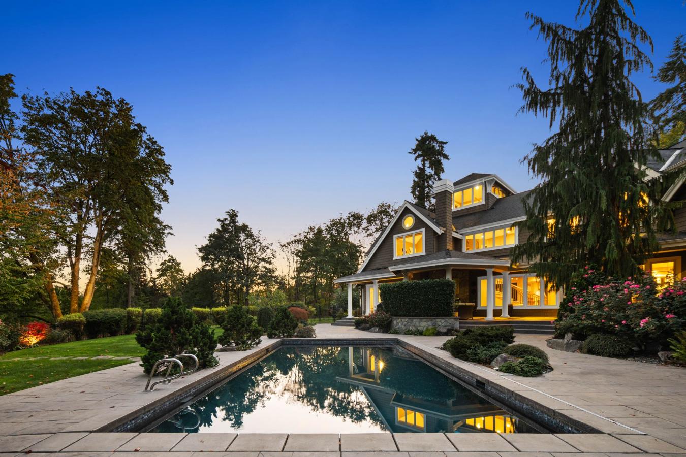 Redmond, King, 98052, United States, 5 Bedrooms Bedrooms, ,6 BathroomsBathrooms,Residential,For Sale,1964640