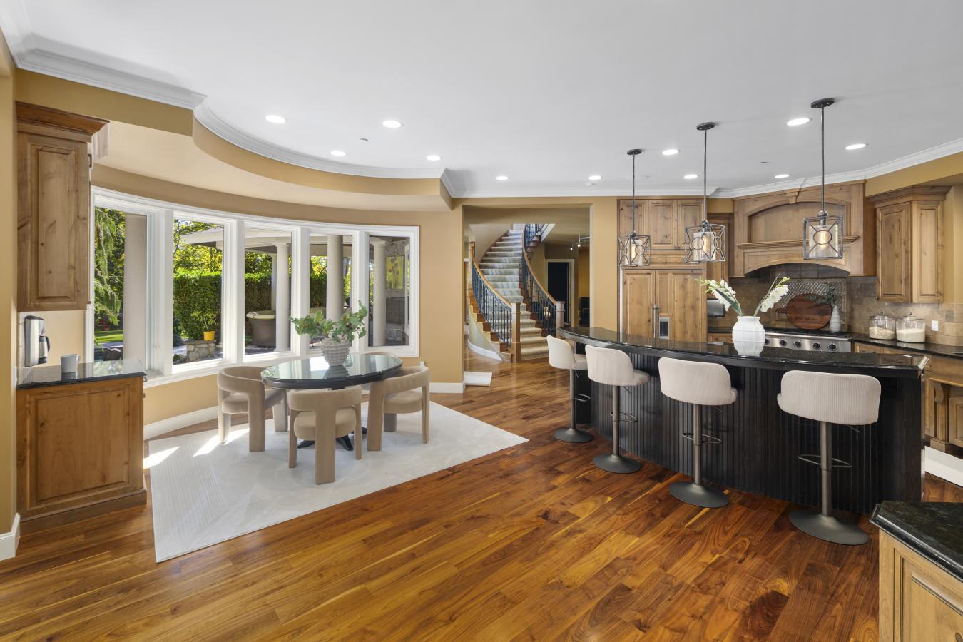 Redmond, King, 98052, United States, 5 Bedrooms Bedrooms, ,6 BathroomsBathrooms,Residential,For Sale,1964640