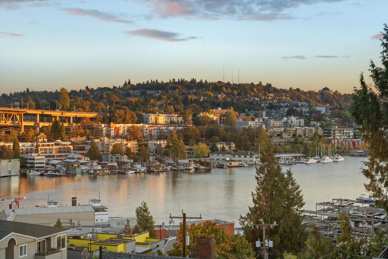 Seattle, King, 98105, United States, 3 Bedrooms Bedrooms, ,2 BathroomsBathrooms,Residential,For Sale,1964638