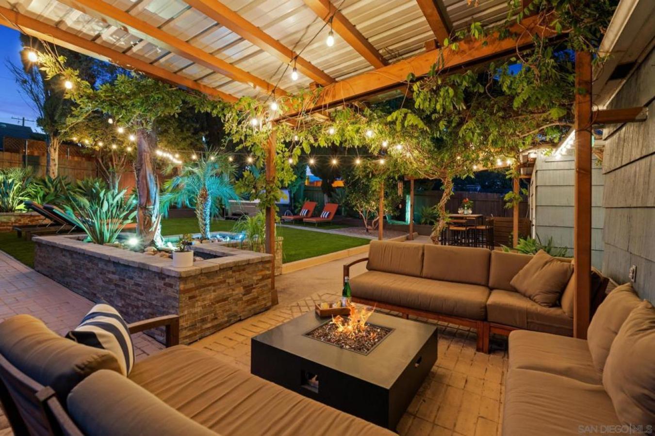 San Diego, San Diego, 92115, United States, 3 Bedrooms Bedrooms, ,2 BathroomsBathrooms,Residential,For Sale,1964637