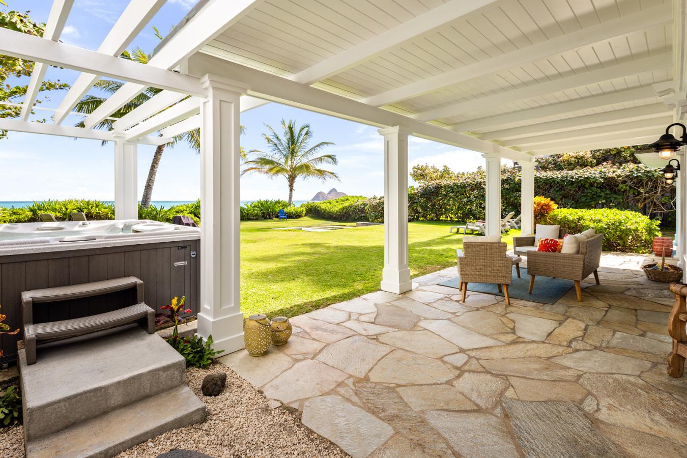 Kailua, Hawaii, 96734, United States, 10 Bedrooms Bedrooms, ,7 BathroomsBathrooms,Residential,For Sale,1964633