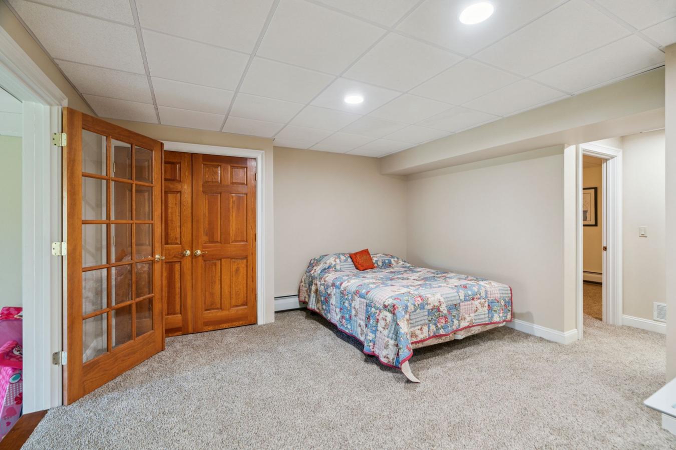 West Windsor, Vermont, 05089, United States, 3 Bedrooms Bedrooms, ,2 BathroomsBathrooms,Residential,For Sale,1966116