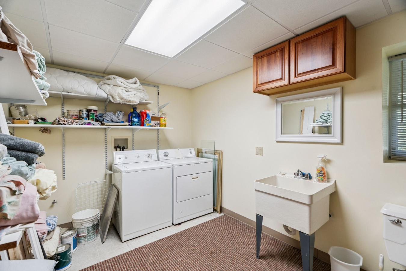 West Windsor, Vermont, 05089, United States, 3 Bedrooms Bedrooms, ,2 BathroomsBathrooms,Residential,For Sale,1966116