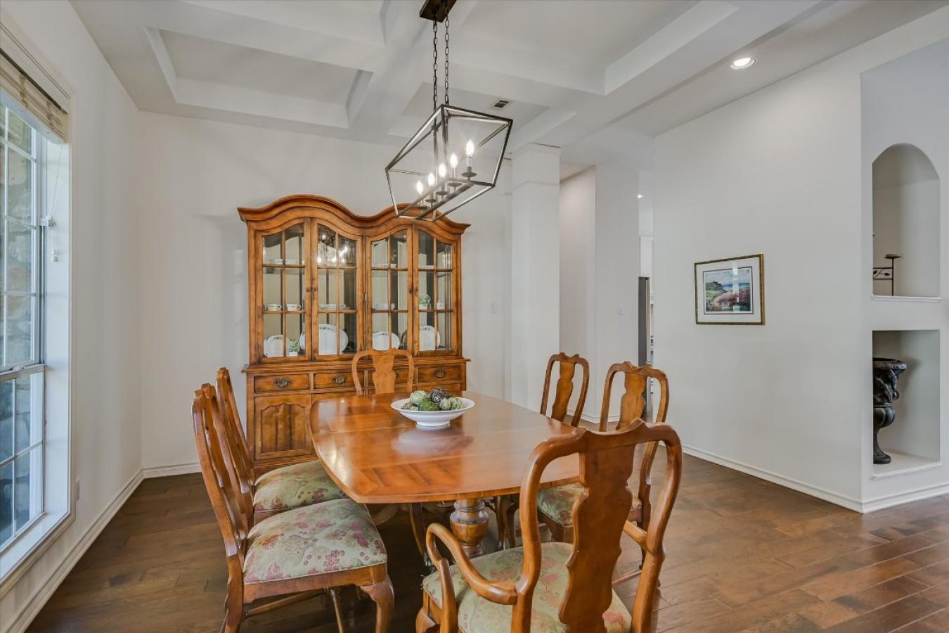 Austin, Travis, 78733, United States, 4 Bedrooms Bedrooms, ,3 BathroomsBathrooms,Residential,For Sale,1964630