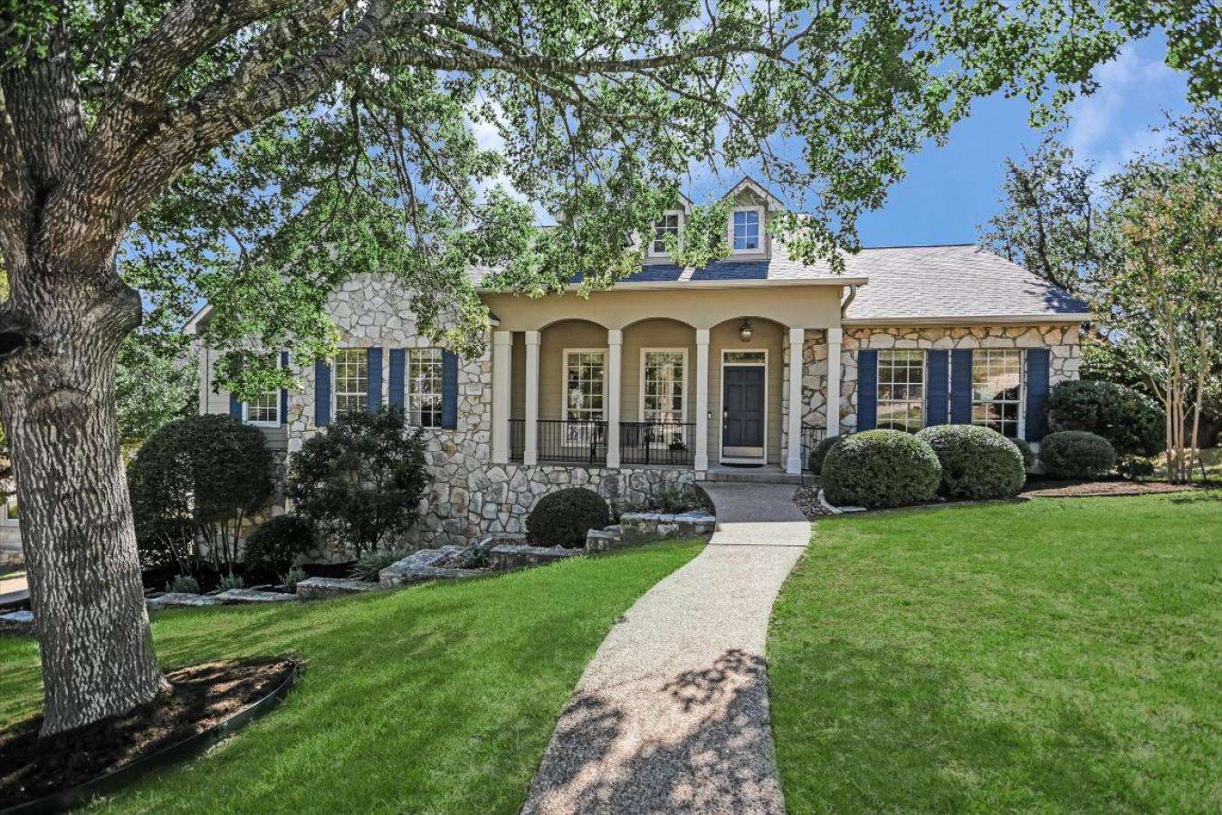 Austin, Travis, 78733, United States, 4 Bedrooms Bedrooms, ,3 BathroomsBathrooms,Residential,For Sale,1964630