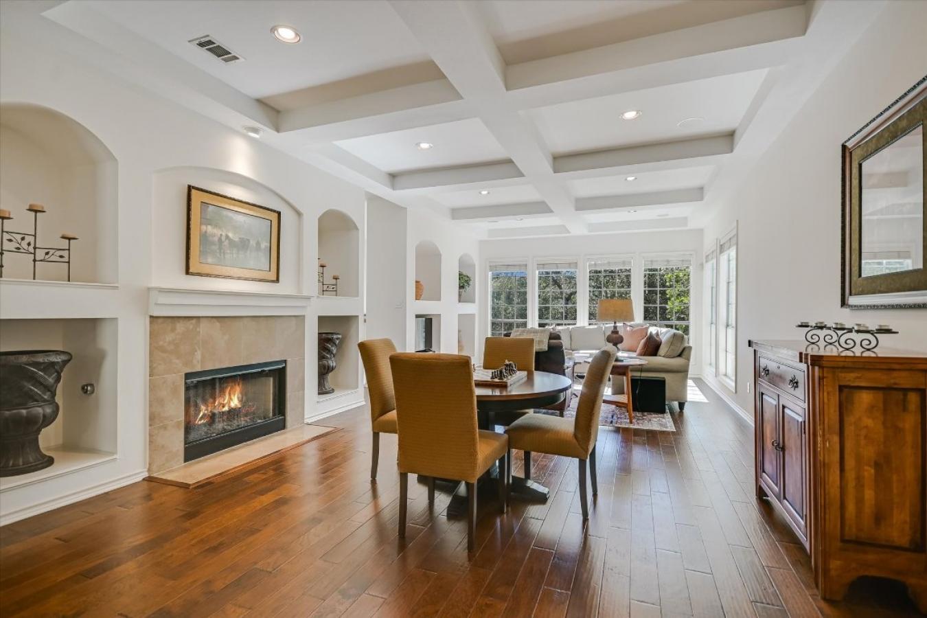 Austin, Travis, 78733, United States, 4 Bedrooms Bedrooms, ,3 BathroomsBathrooms,Residential,For Sale,1964630