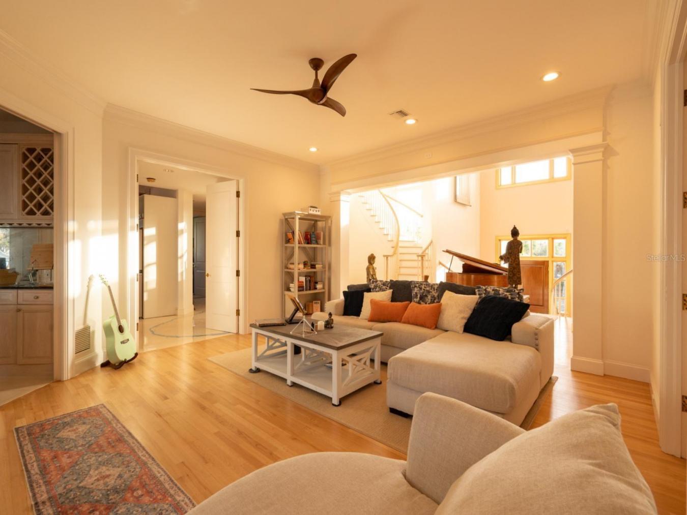 ENGLEWOOD, Sarasota, 34223, United States, 6 Bedrooms Bedrooms, ,6 BathroomsBathrooms,Residential,For Sale,1964627