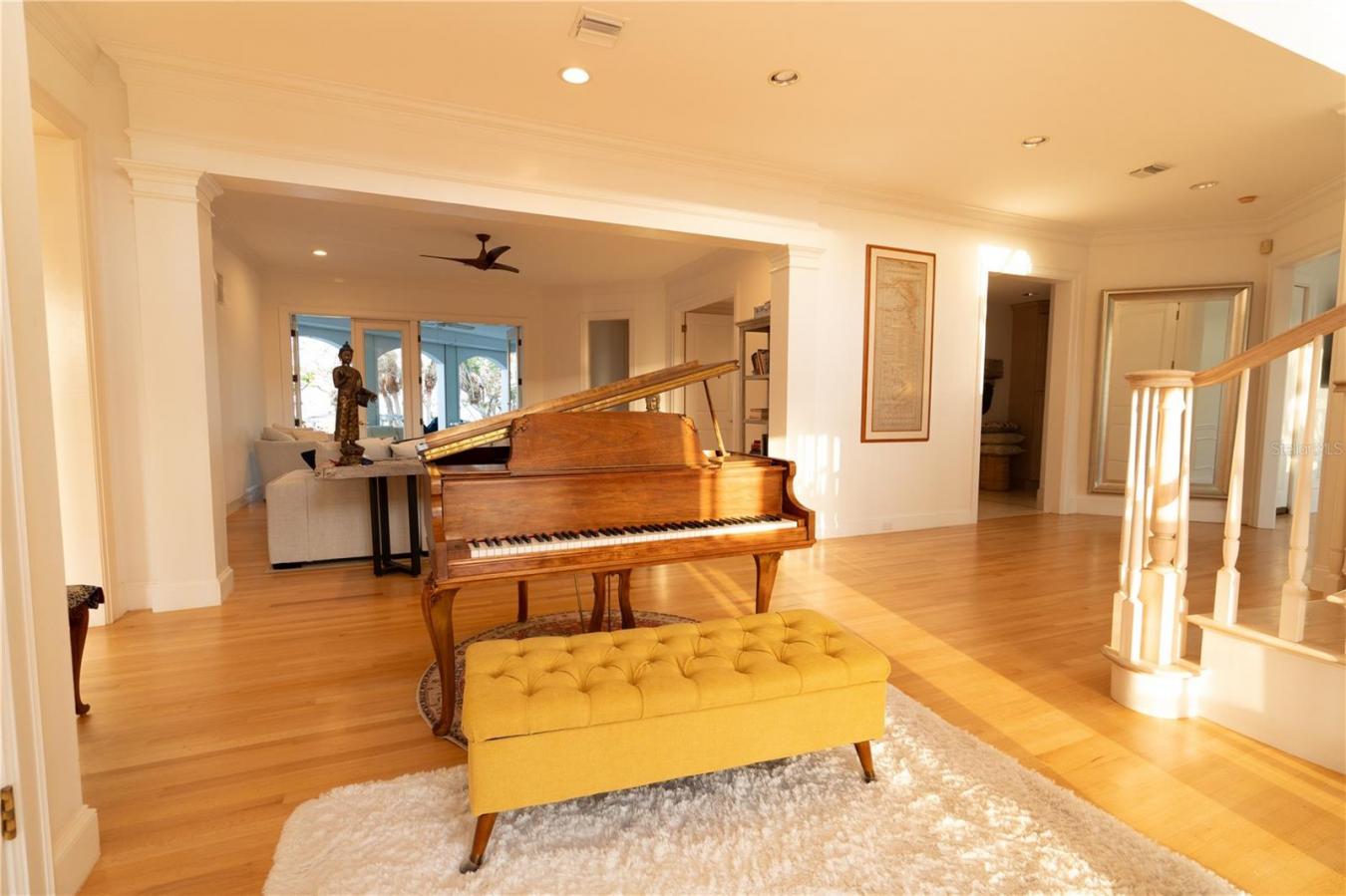 ENGLEWOOD, Sarasota, 34223, United States, 6 Bedrooms Bedrooms, ,6 BathroomsBathrooms,Residential,For Sale,1964627