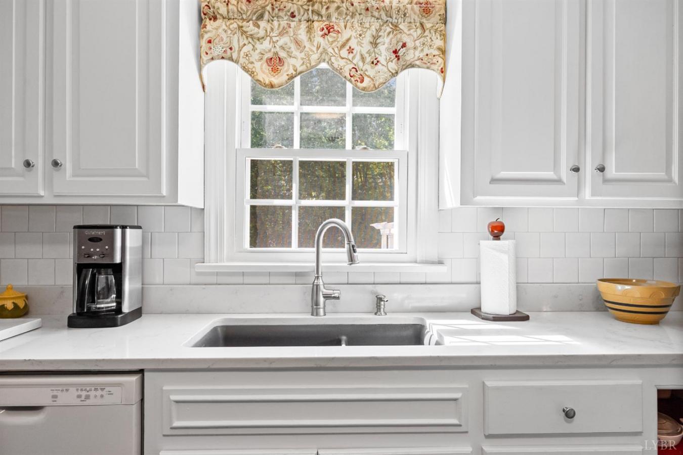 Madison Heights, Amherst, 24572, United States, 5 Bedrooms Bedrooms, ,2 BathroomsBathrooms,Residential,For Sale,1964629