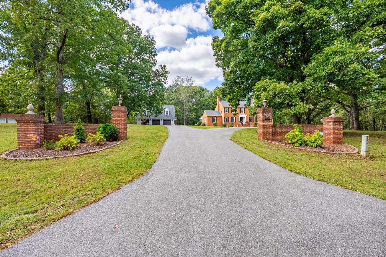 Madison Heights, Amherst, 24572, United States, 5 Bedrooms Bedrooms, ,2 BathroomsBathrooms,Residential,For Sale,1964629
