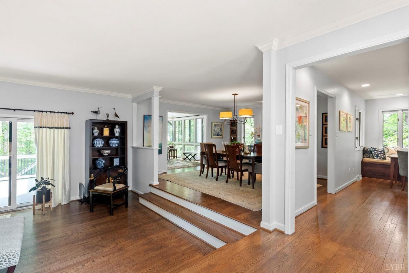 Lynchburg, Bedford, 24503, United States, 4 Bedrooms Bedrooms, ,3 BathroomsBathrooms,Residential,For Sale,1964626