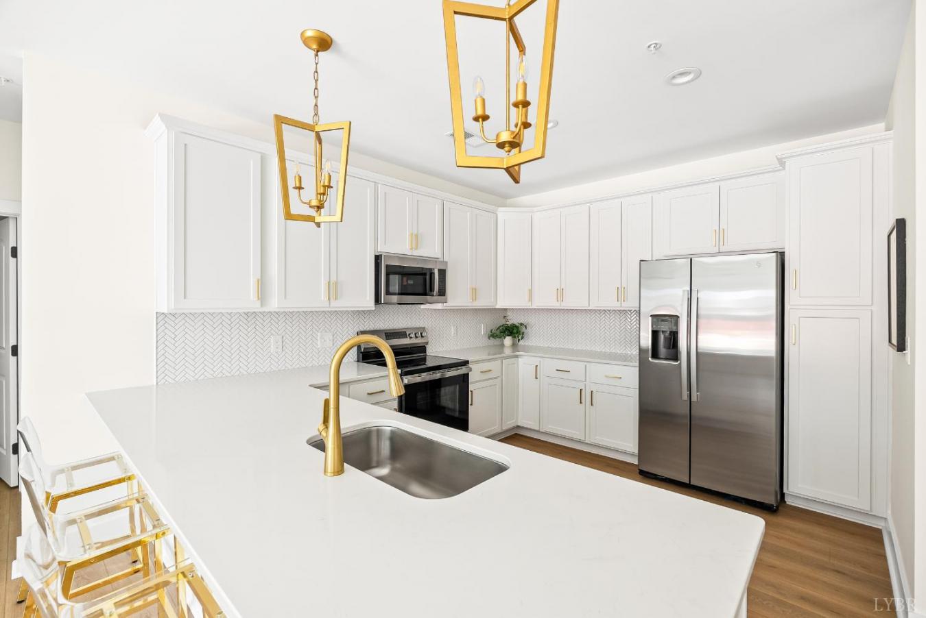 420 Capstone Unit 107, Lynchburg, Lynchburg, 24502, United States, 3 Bedrooms Bedrooms, ,-1 BathroomBathrooms,Residential,For Sale,420 Capstone Unit 107,361455