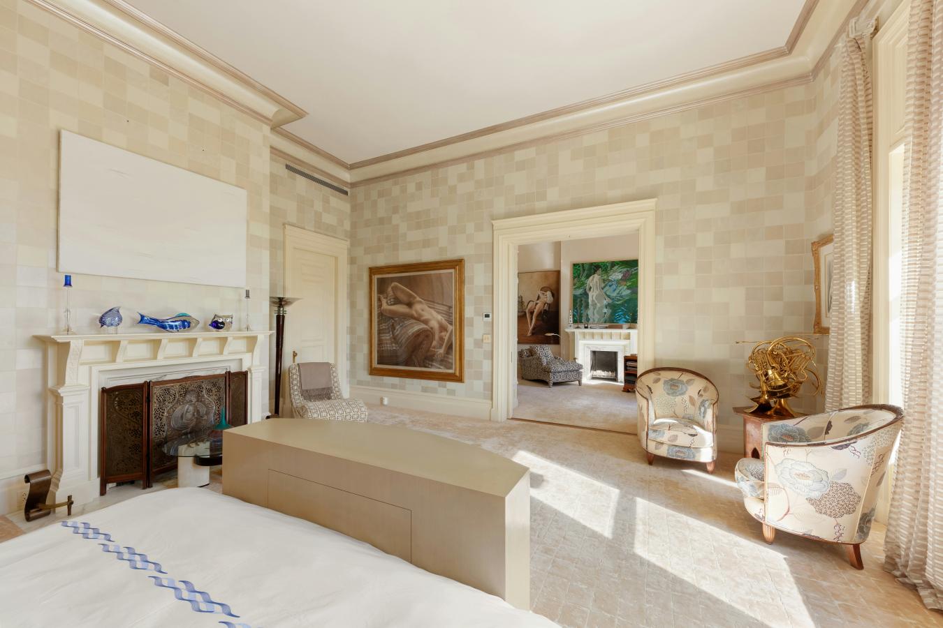 New York, New York, 10023, United States, 3 Bedrooms Bedrooms, ,4 BathroomsBathrooms,Residential,For Sale,1965948