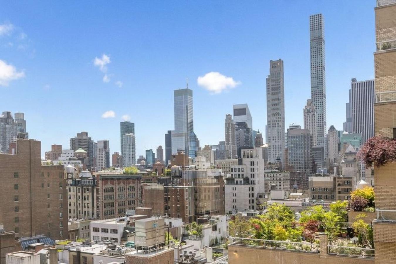 New York, New York, 10065, United States, 3 Bedrooms Bedrooms, ,4 BathroomsBathrooms,Residential,For Sale,1965945