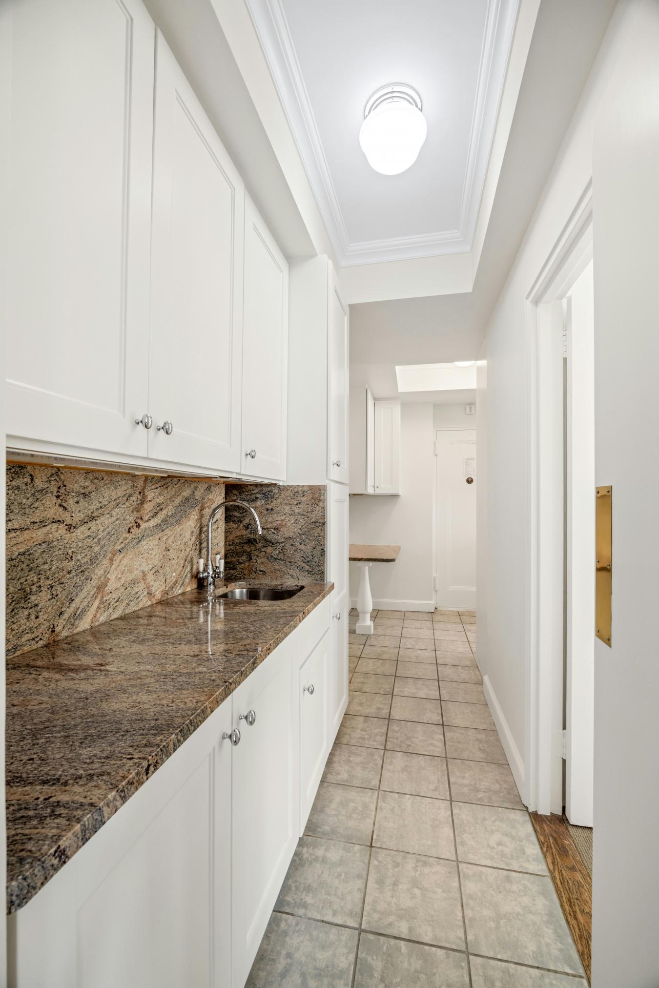 New York, New York, 10065, United States, 3 Bedrooms Bedrooms, ,4 BathroomsBathrooms,Residential,For Sale,1965945