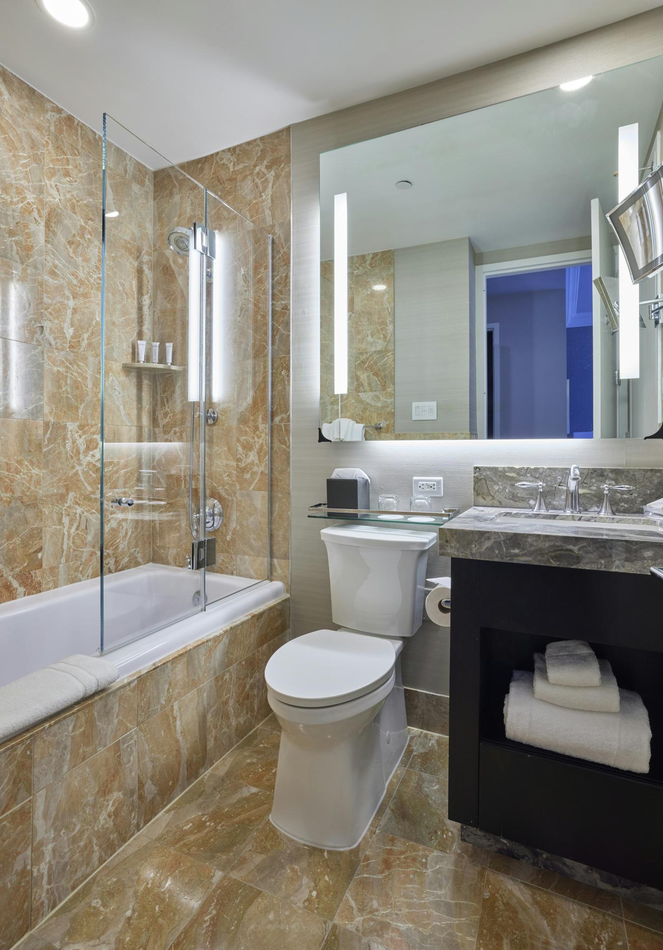 New York, New York, 10023, United States, 2 Bedrooms Bedrooms, ,2 BathroomsBathrooms,Residential,For Sale,1965940