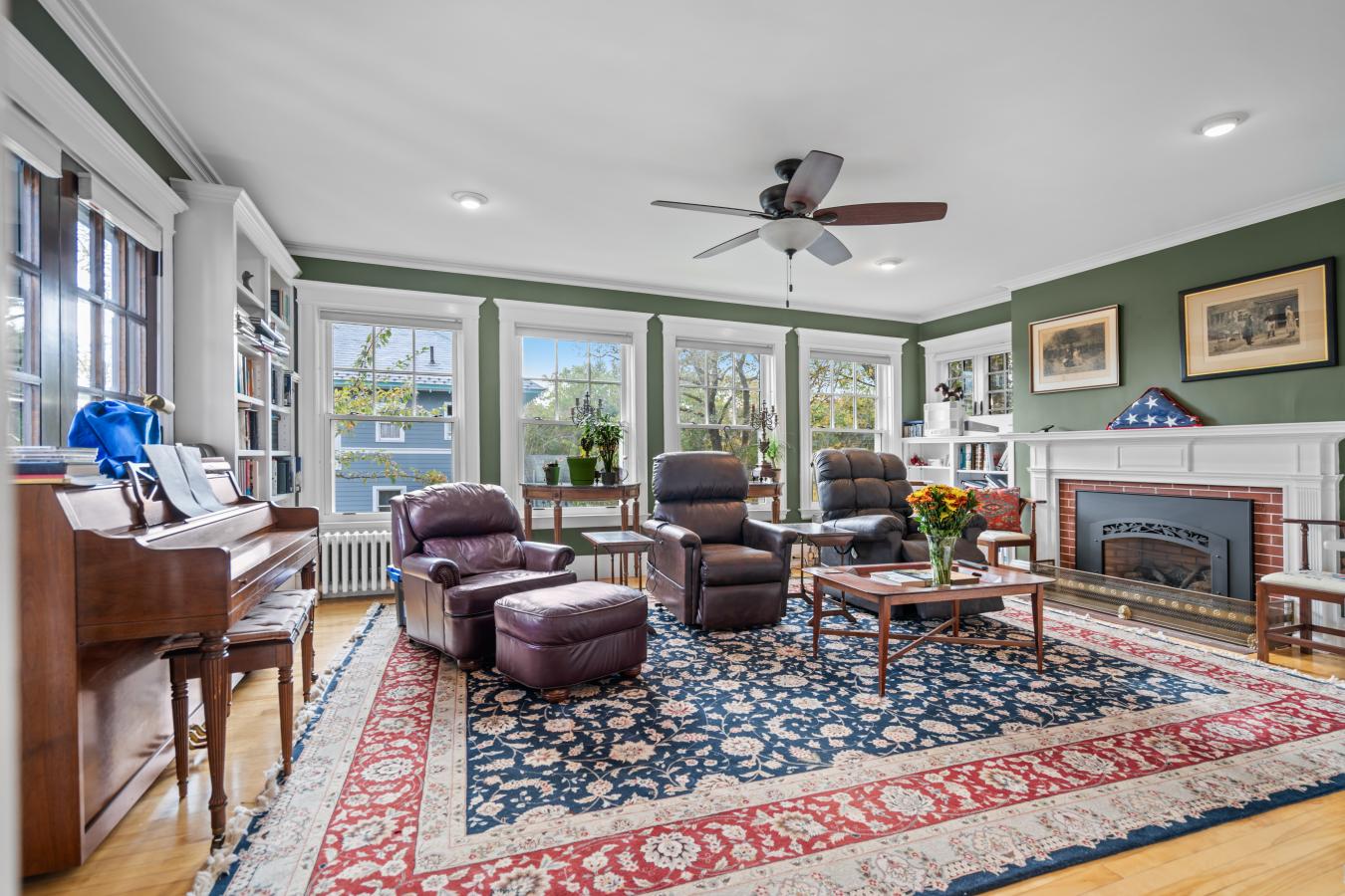 Concord, Merrimack, 03301, United States, 6 Bedrooms Bedrooms, ,3 BathroomsBathrooms,Residential,For Sale,1964618