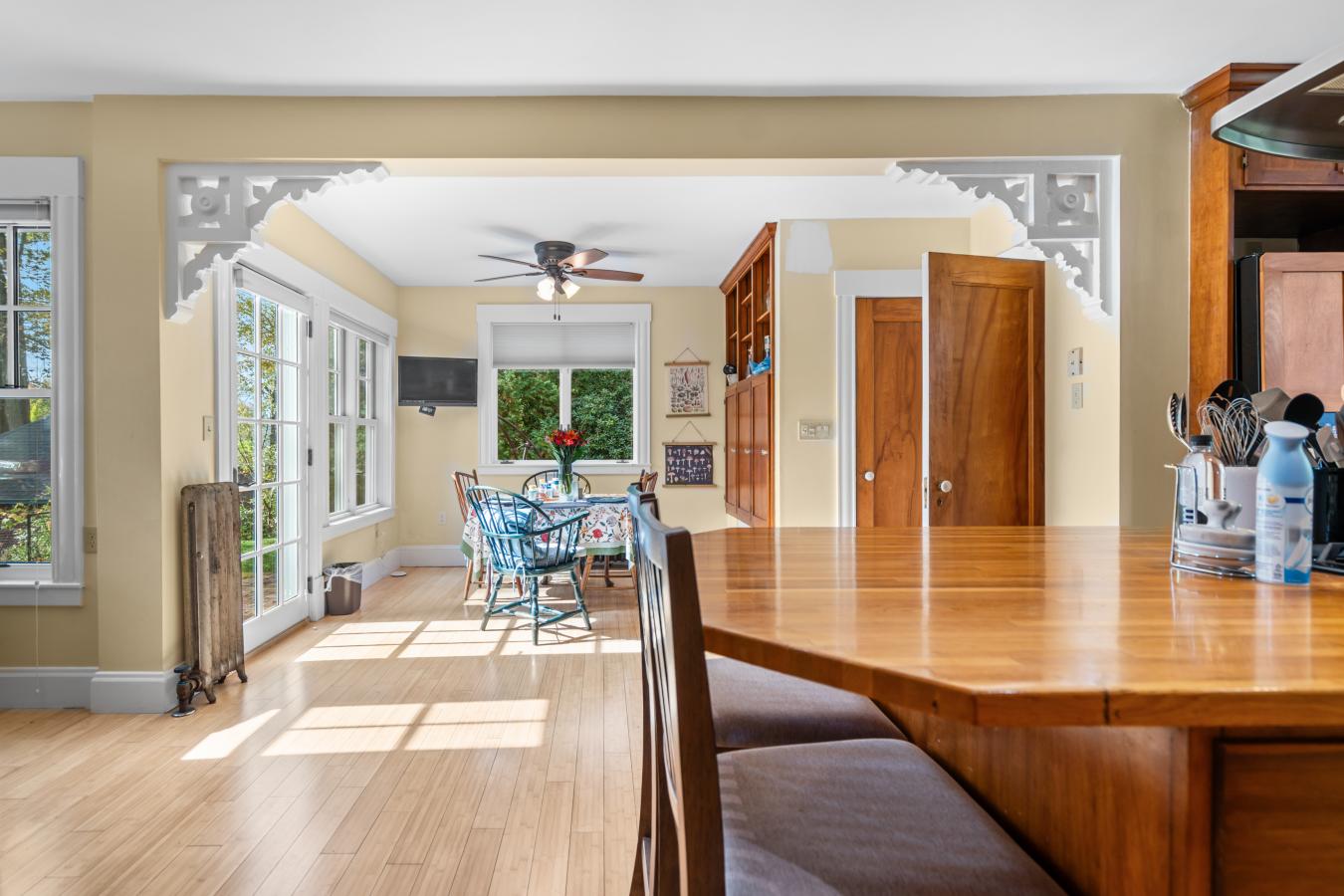 Concord, Merrimack, 03301, United States, 6 Bedrooms Bedrooms, ,3 BathroomsBathrooms,Residential,For Sale,1964618