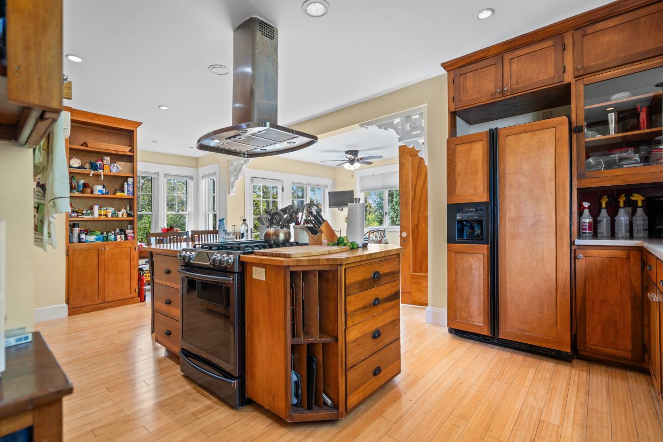 Concord, Merrimack, 03301, United States, 6 Bedrooms Bedrooms, ,3 BathroomsBathrooms,Residential,For Sale,1964618