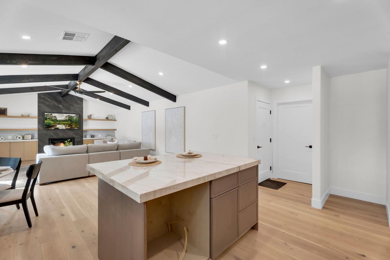 Scottsdale, Maricopa, 85260, United States, 4 Bedrooms Bedrooms, ,2 BathroomsBathrooms,Residential,For Sale,1964621