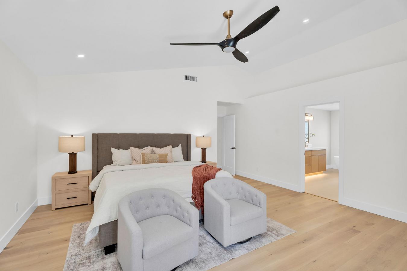 Scottsdale, Maricopa, 85260, United States, 4 Bedrooms Bedrooms, ,2 BathroomsBathrooms,Residential,For Sale,1964621