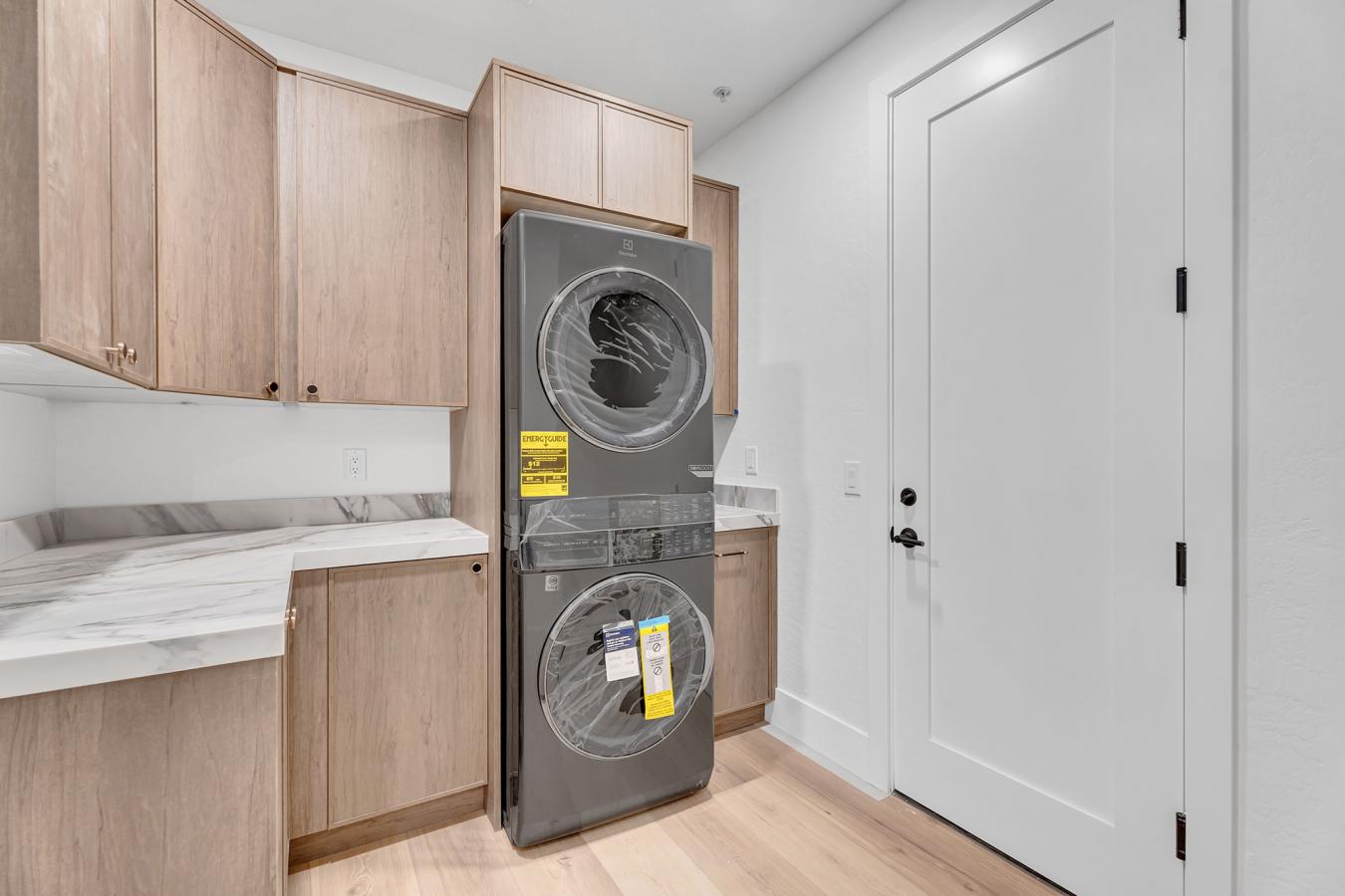 Scottsdale, Maricopa, 85266, United States, 4 Bedrooms Bedrooms, ,3 BathroomsBathrooms,Residential,For Sale,1964617