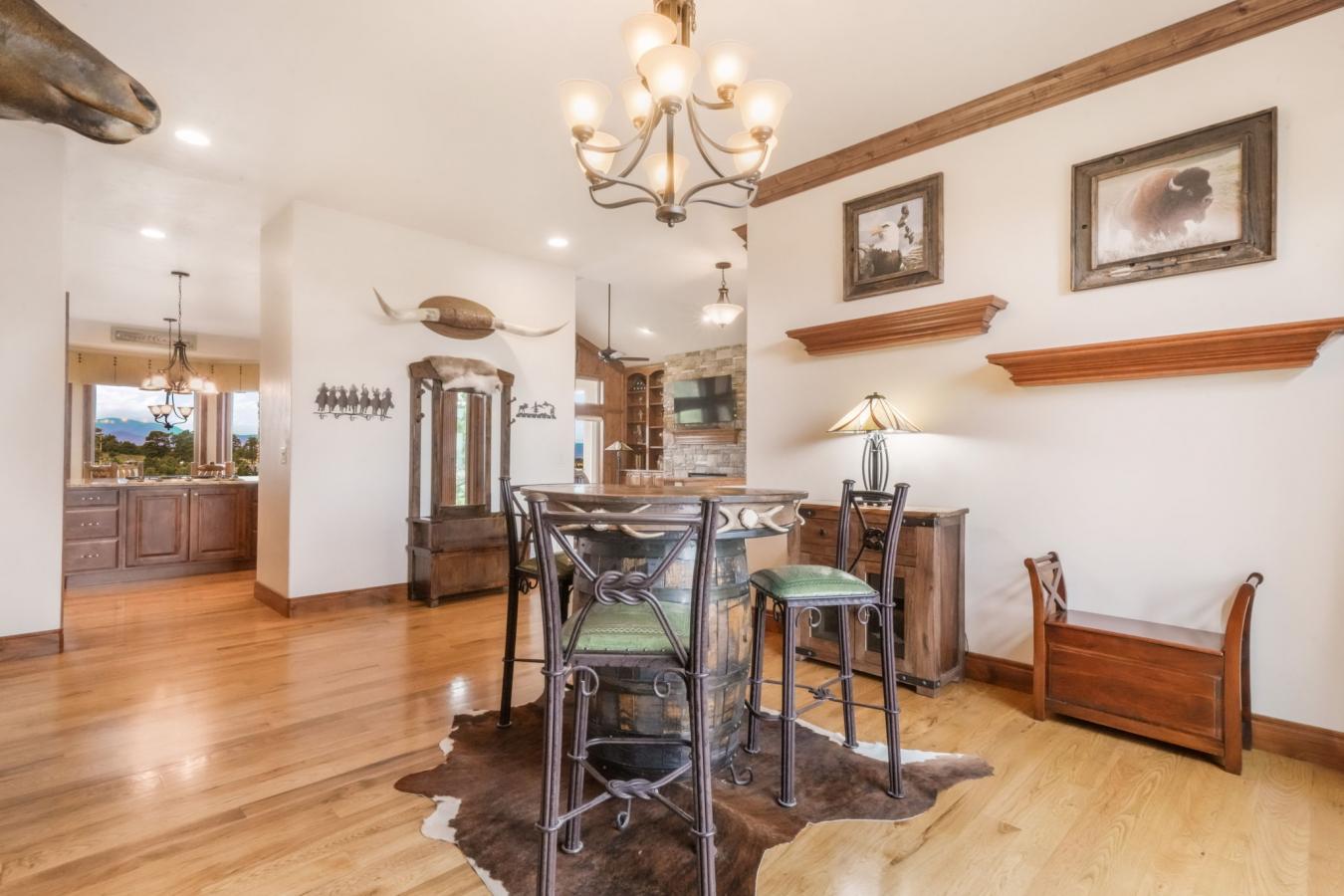 Colorado Springs, El Paso, 80908, United States, 4 Bedrooms Bedrooms, ,4 BathroomsBathrooms,Residential,For Sale,1964612