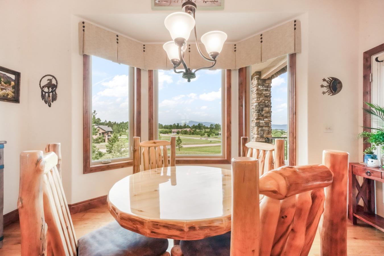 Colorado Springs, El Paso, 80908, United States, 4 Bedrooms Bedrooms, ,4 BathroomsBathrooms,Residential,For Sale,1964612