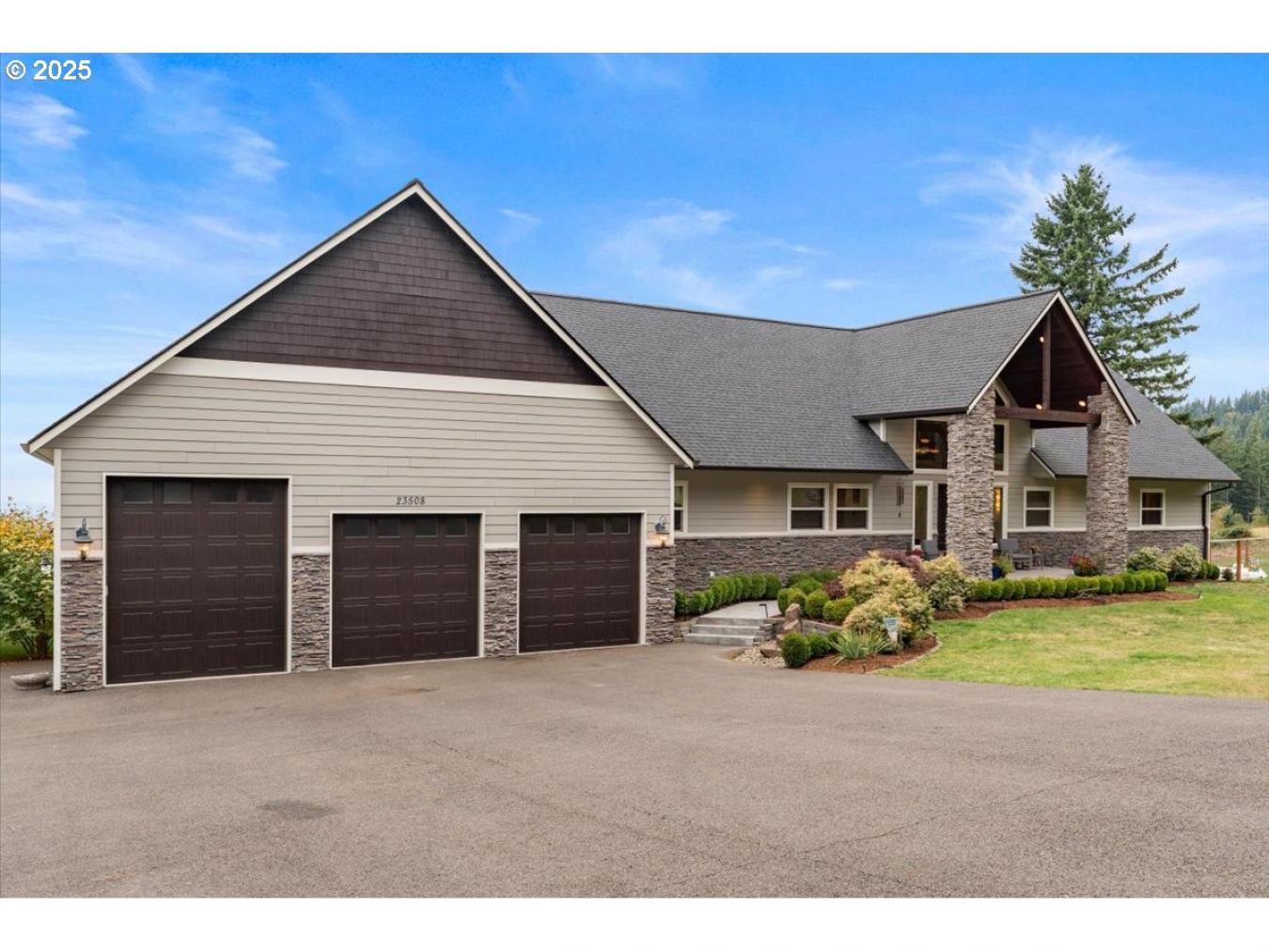 Battleground, Washington, 98604, United States, 4 Bedrooms Bedrooms, ,3 BathroomsBathrooms,Residential,For Sale,1965934