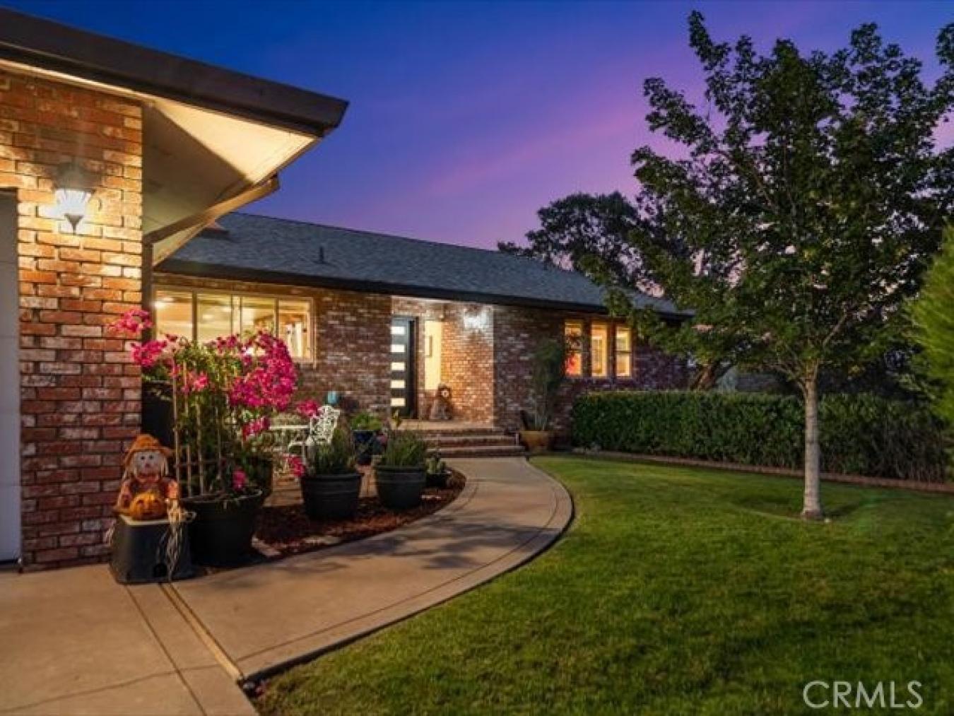 Red Bluff, Tehama, 96080, United States, ,Residential,For Sale,1965931