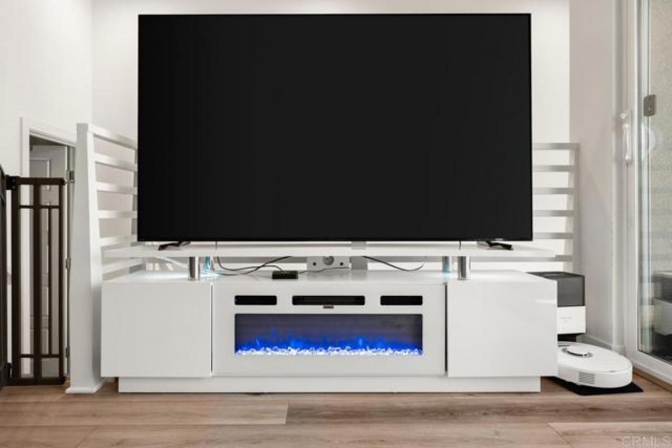 San Diego, San Diego, 92126, United States, 3 Bedrooms Bedrooms, ,3 BathroomsBathrooms,Residential,For Sale,1965930