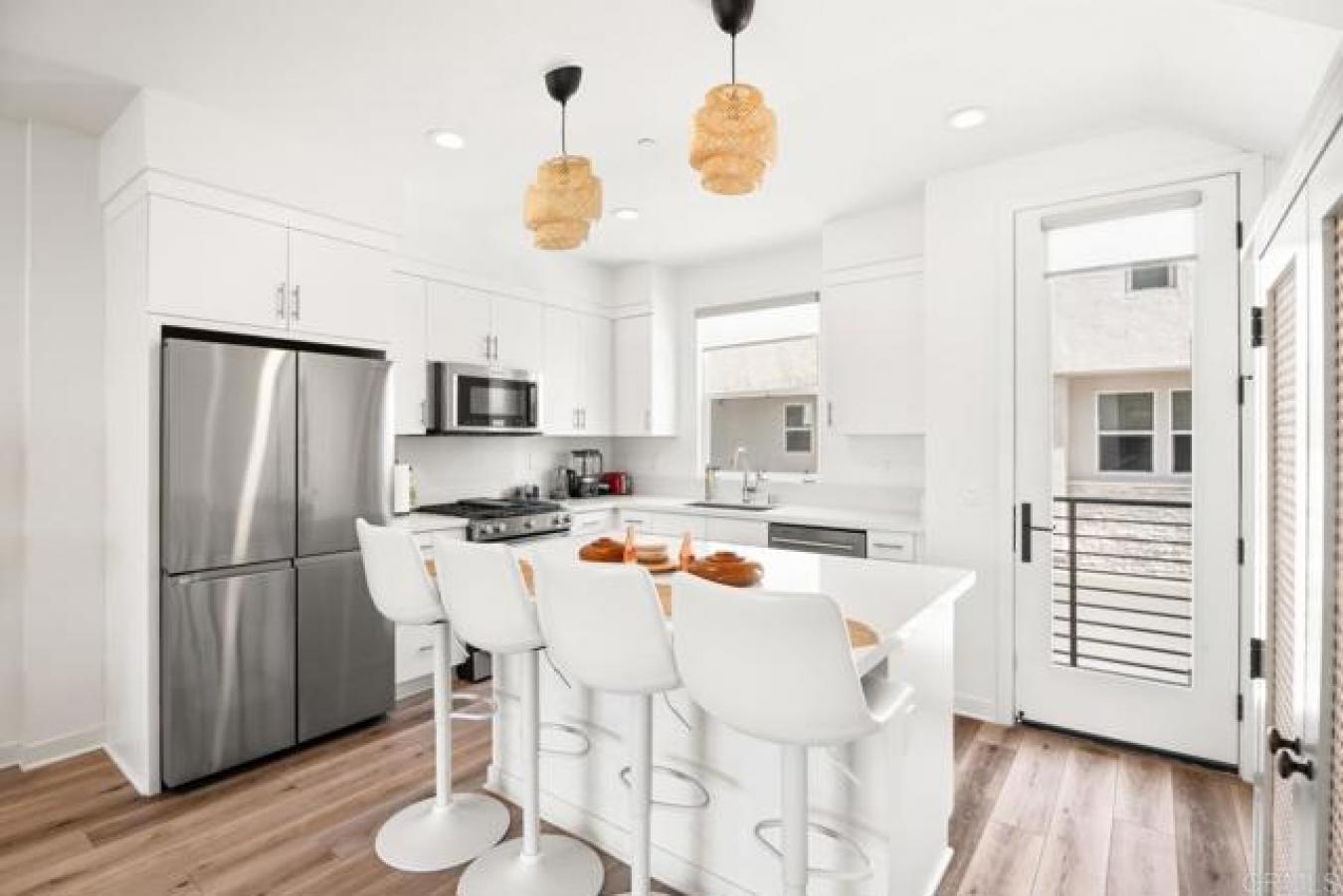 San Diego, San Diego, 92126, United States, 3 Bedrooms Bedrooms, ,3 BathroomsBathrooms,Residential,For Sale,1965930