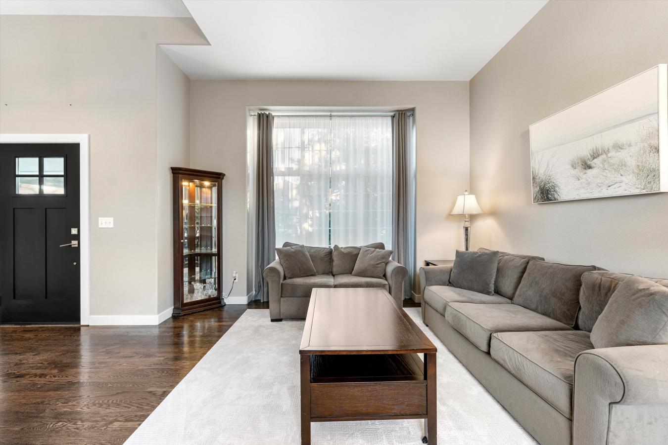 North Bend, King, 98045, United States, 4 Bedrooms Bedrooms, ,2 BathroomsBathrooms,Residential,For Sale,1965928