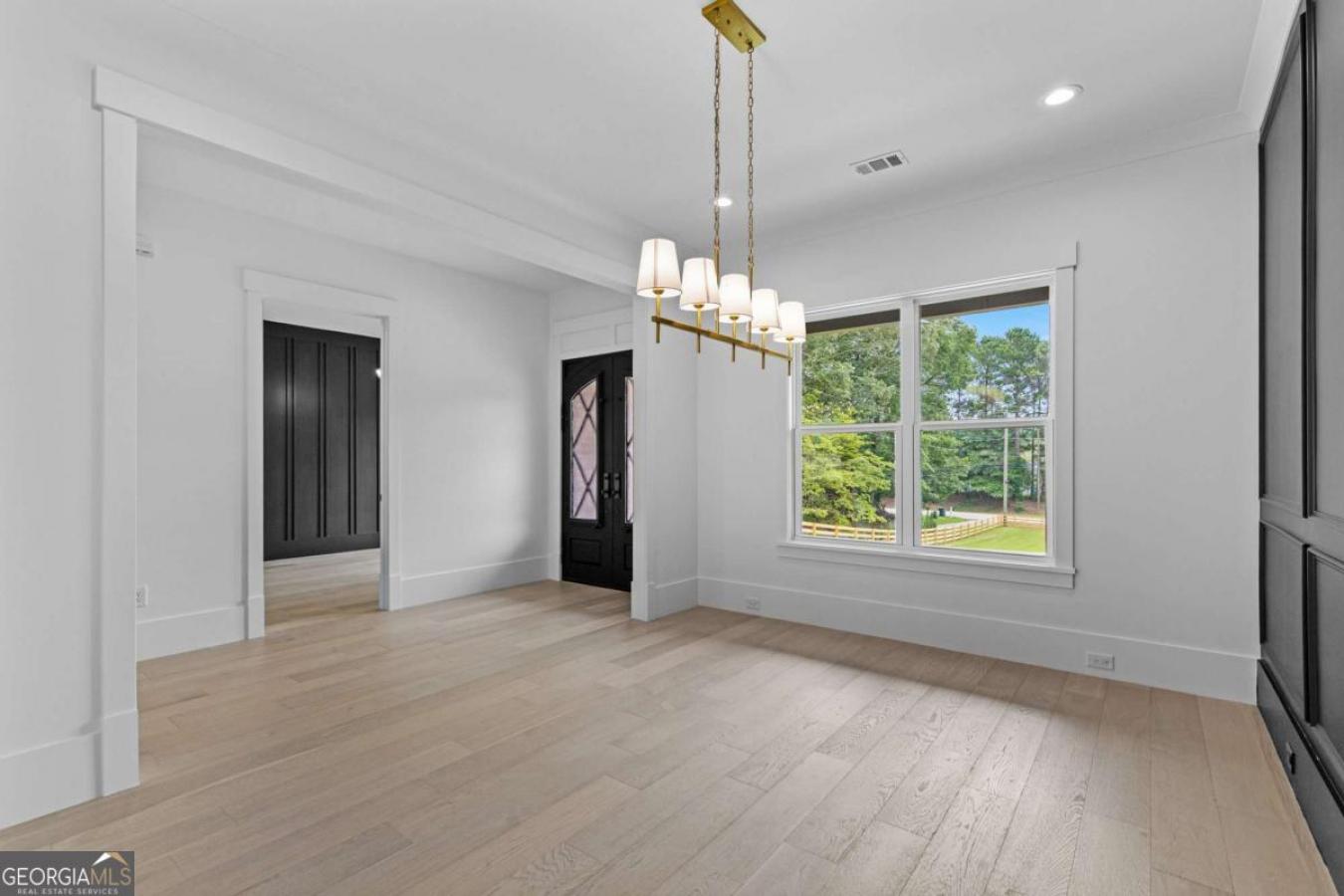 Dacula, Gwinnett, 30019, United States, 5 Bedrooms Bedrooms, ,5 BathroomsBathrooms,Residential,For Sale,1965927