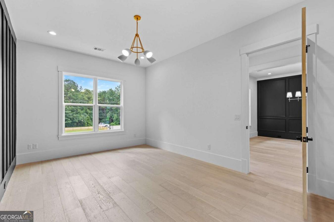 Dacula, Gwinnett, 30019, United States, 5 Bedrooms Bedrooms, ,5 BathroomsBathrooms,Residential,For Sale,1965927