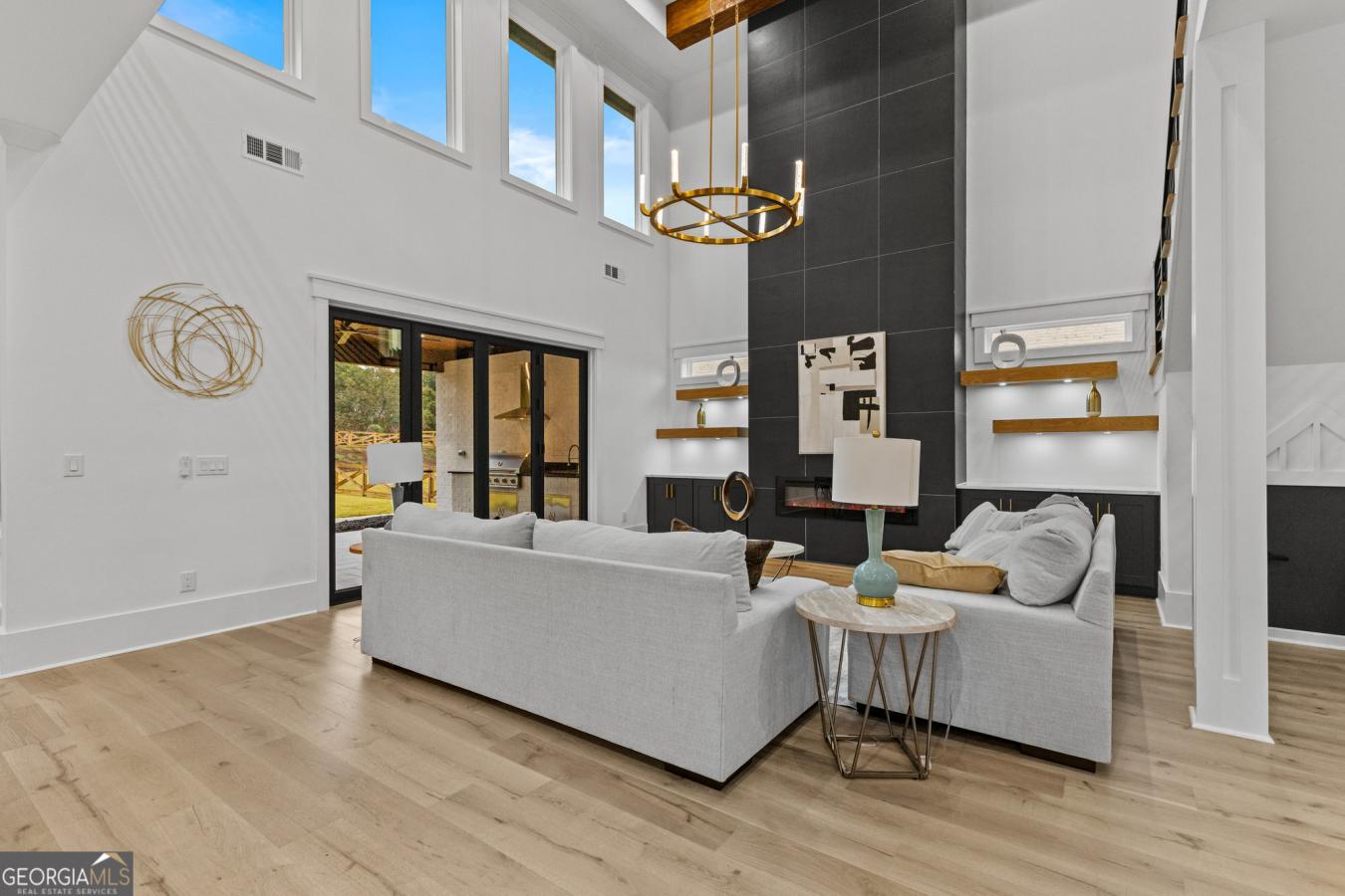 Braselton, Hall, 30517, United States, 5 Bedrooms Bedrooms, ,5 BathroomsBathrooms,Residential,For Sale,1965926