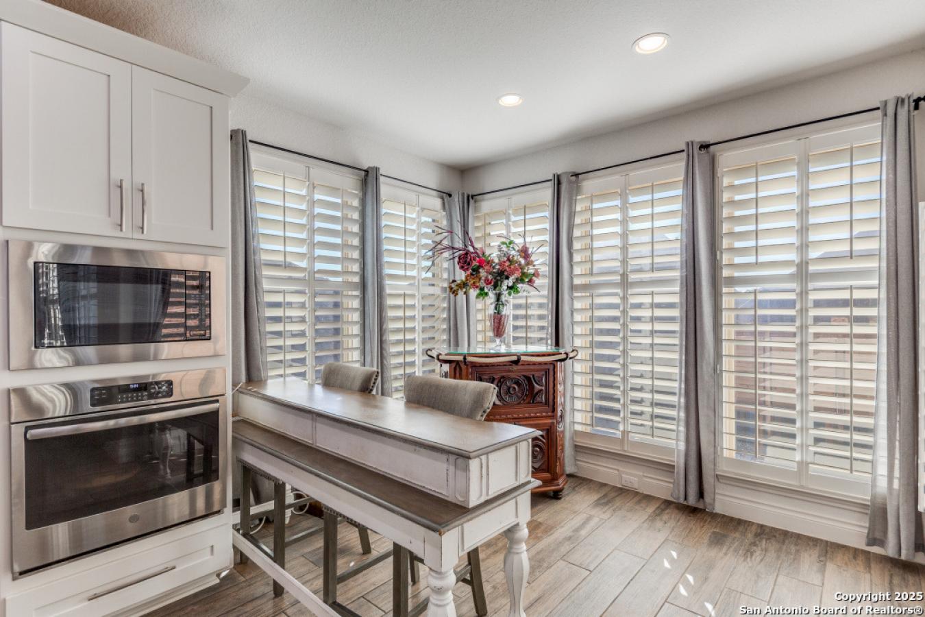 San Antonio, Bexar, 78253, United States, 5 Bedrooms Bedrooms, ,4 BathroomsBathrooms,Residential,For Sale,1965925