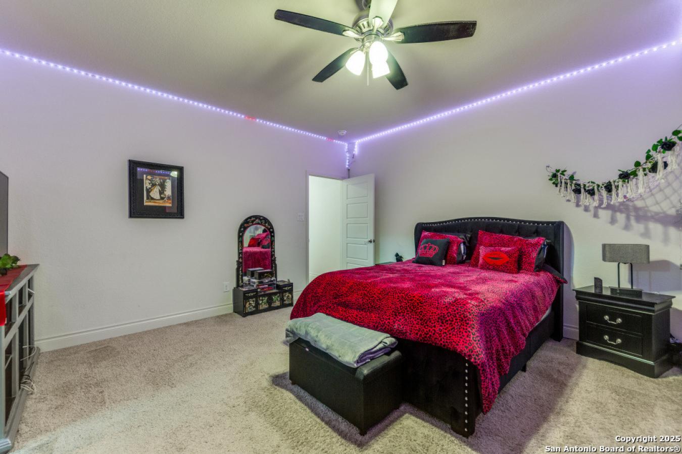 San Antonio, Bexar, 78253, United States, 5 Bedrooms Bedrooms, ,4 BathroomsBathrooms,Residential,For Sale,1965925