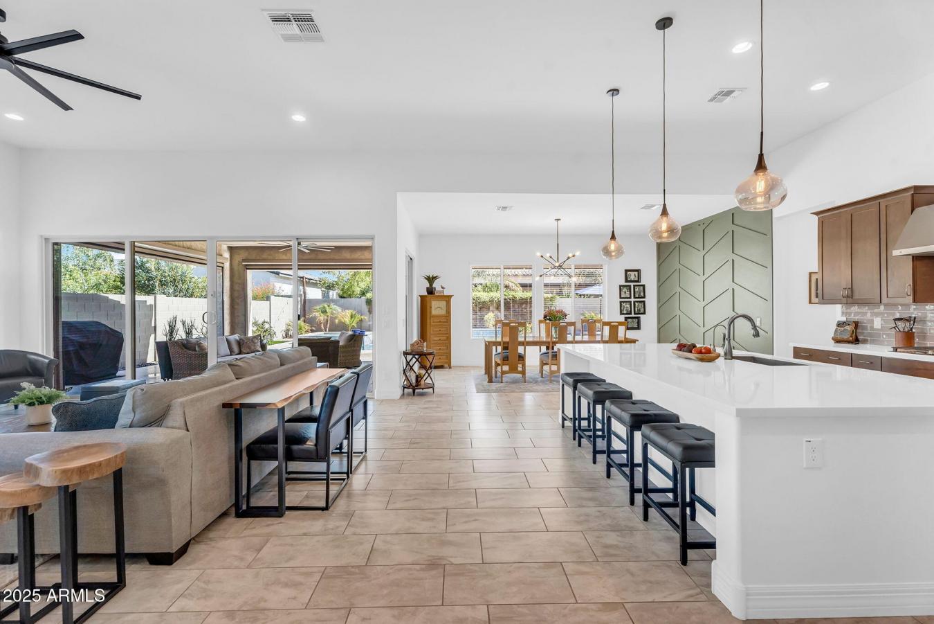 Queen Creek, Maricopa, 85142, United States, 4 Bedrooms Bedrooms, ,2 BathroomsBathrooms,Residential,For Sale,1965924