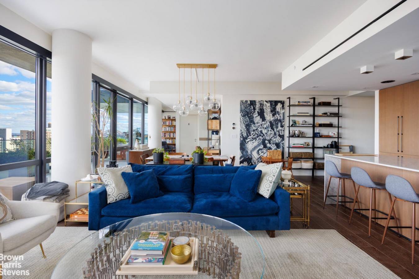 New York, New York, 10128, United States, 3 Bedrooms Bedrooms, ,3 BathroomsBathrooms,Residential,For Sale,1967471