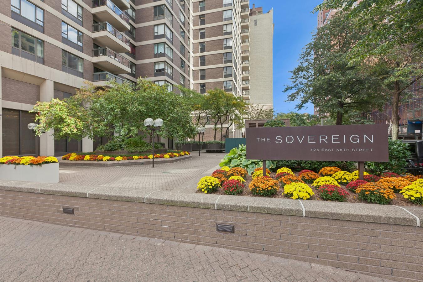 New York, New York, 10022, United States, 3 Bedrooms Bedrooms, ,3 BathroomsBathrooms,Residential,For Sale,1967468