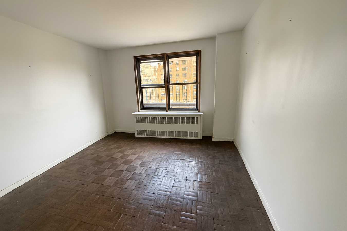 New York, New York, 10065, United States, 3 Bedrooms Bedrooms, ,2 BathroomsBathrooms,Residential,For Sale,1967465