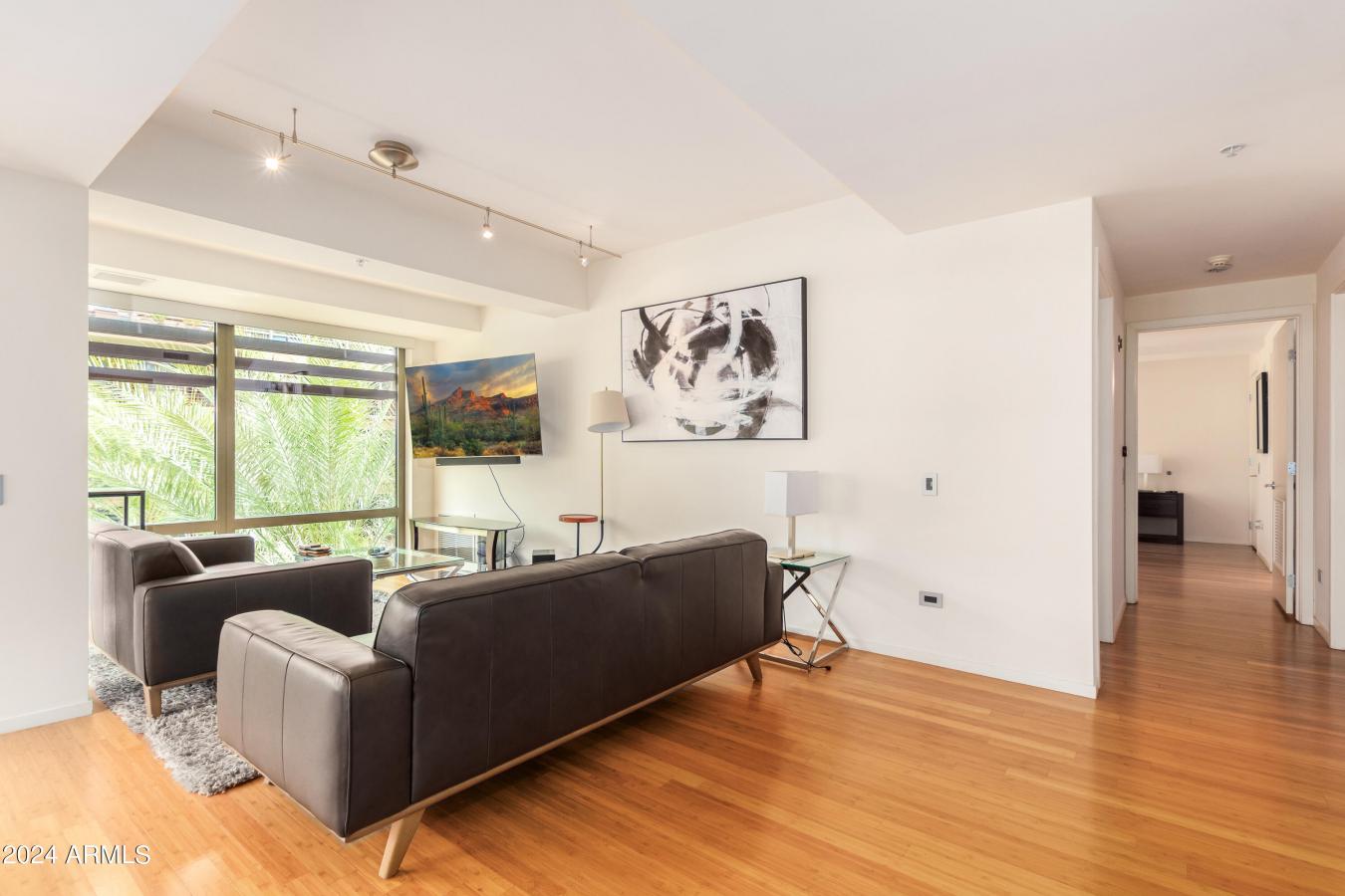 Scottsdale, Maricopa, 85251, United States, 2 Bedrooms Bedrooms, ,2 BathroomsBathrooms,Residential,For Sale,1966113