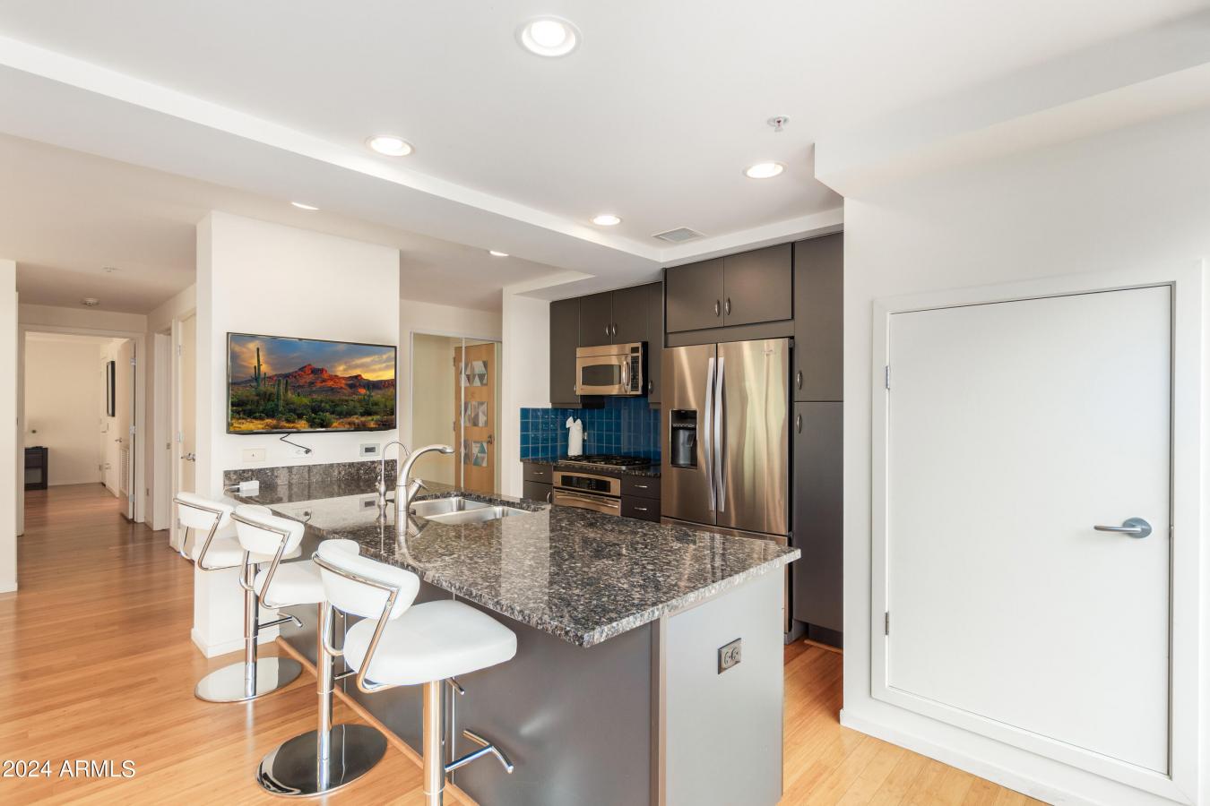 Scottsdale, Maricopa, 85251, United States, 2 Bedrooms Bedrooms, ,2 BathroomsBathrooms,Residential,For Sale,1966113