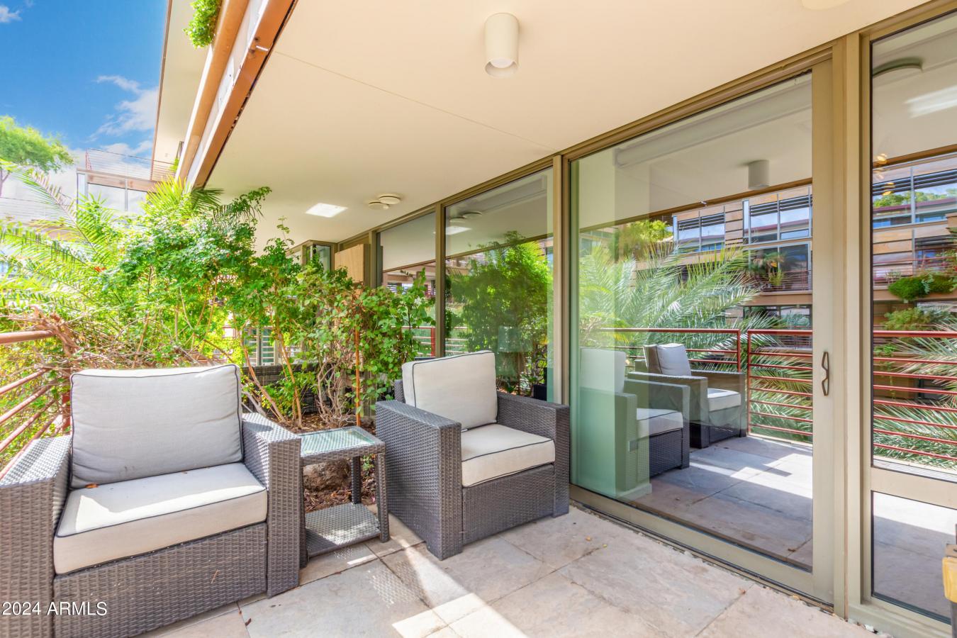 Scottsdale, Maricopa, 85251, United States, 2 Bedrooms Bedrooms, ,2 BathroomsBathrooms,Residential,For Sale,1966113