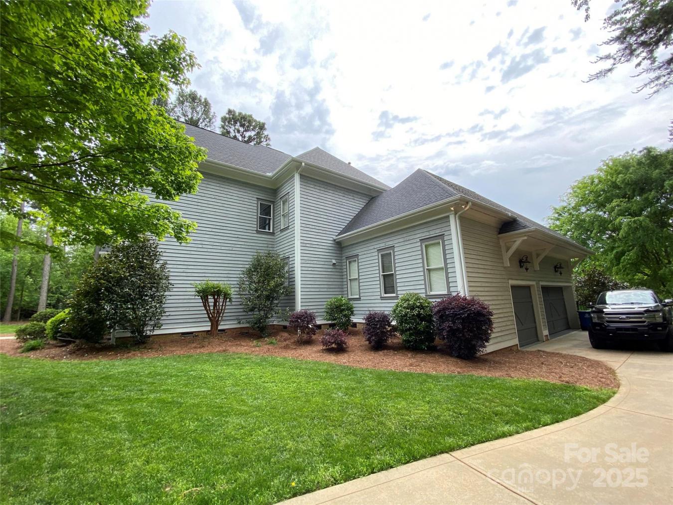 Mooresville, Iredell, 28117, United States, 4 Bedrooms Bedrooms, ,4 BathroomsBathrooms,Residential,For Sale,1966111